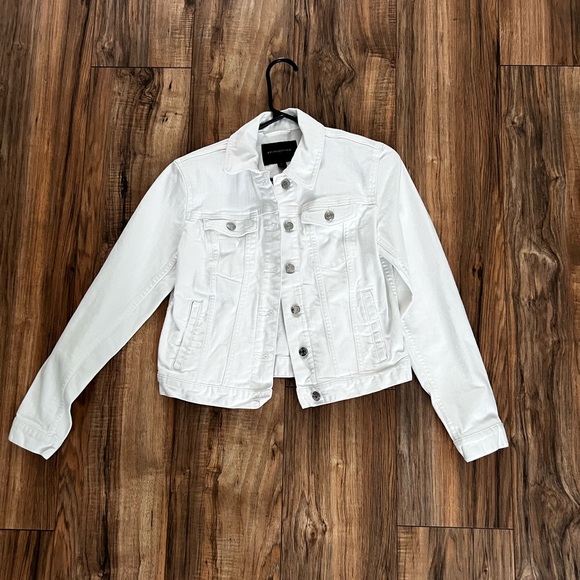 Banana Republic Jackets & Blazers - Banana Republic Jean Jacket, XS, white